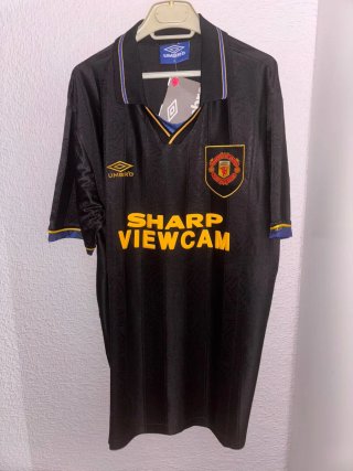 Camiseta Retro Fútbol Cantona 7 Umbro Negra XXL