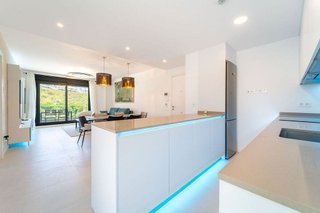 Piso en venta en Zona Puerto Deportivo en Fuengirola