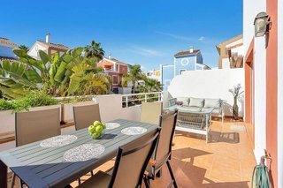 Dúplex en venta en Centro Urbano en Estepona