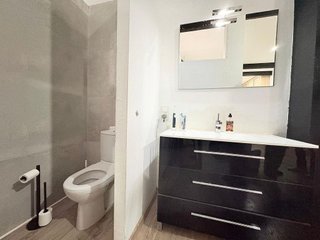 Local comercial en venta en En Corts en Valencia