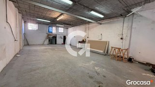 Nave industrial en venta en Cerdanyola nord en Mataró