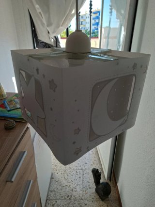 Lámpara infantil luna y estrellas