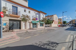 Local comercial en venta en San Miguel en Armilla