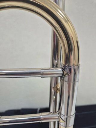 Trombón Tenor con Transpositor