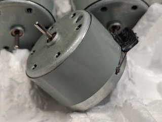 Motor Sankyo SHU2L para pletina