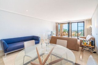Piso en venta en Benahavís