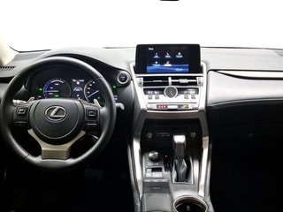 Lexus NX 2.5 300h Premium 2WD