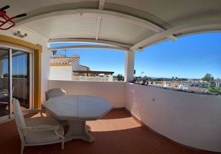 Ático en venta en Centro Urbano en Estepona