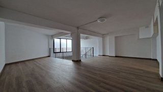 Local en venta en El Guinardó en Barcelona