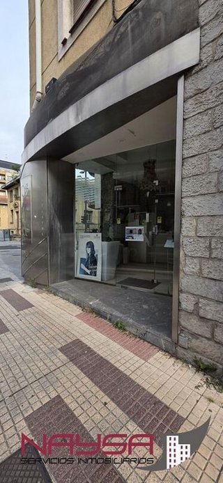 Local comercial en venta en Santiago - El Anglo en Vitoria-Gasteiz