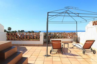 Casa adosada en venta en Centro Urbano en Estepona