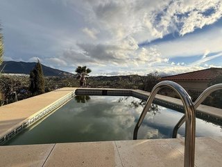 Chalet en venta en Coín