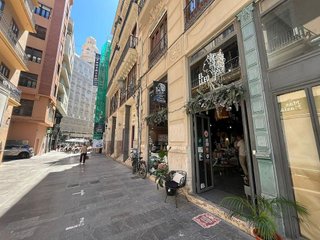 Local comercial en alquiler en El Mercat en Valencia