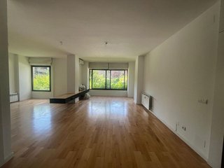 Piso en alquiler en Yucatán - Las Cornisas en Rozas de Madrid (Las)