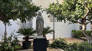 Casa adosada en venta en Coín