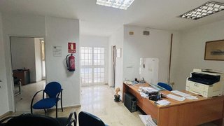 Casa adosada en venta en Coín