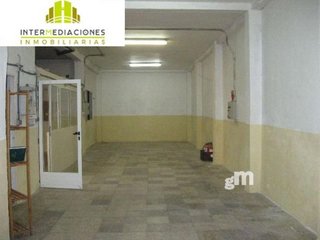 Local comercial en venta en Franciscanos en Albacete