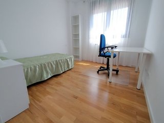 Piso en alquiler en Sur - PAU 4 en Móstoles
