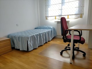 Piso en alquiler en Sur - PAU 4 en Móstoles