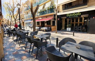 Local comercial en venta en Zona Puerto Deportivo en Fuengirola