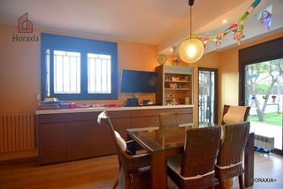 Chalet en alquiler en Montmar en Castelldefels