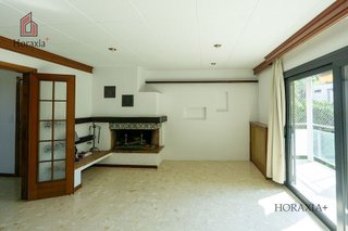 Chalet en alquiler en Montmar en Castelldefels