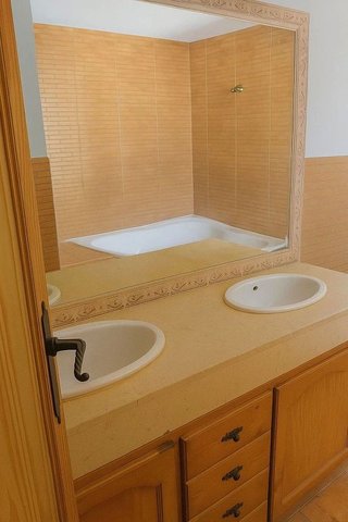 Casa adosada en venta en Centro Urbano en Estepona