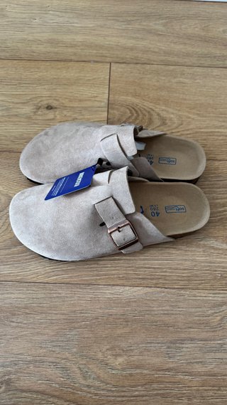 Zuecos Birkenstock Beige Nuevos