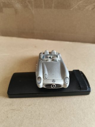 Mercedes Benz 300 SL/R 1:43