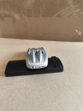 Mercedes Benz 300 SL/R 1:43
