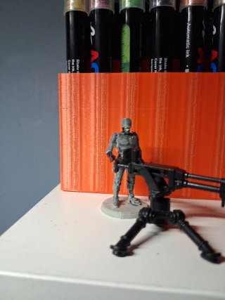 Figura Robocop con metralleta 4 cm