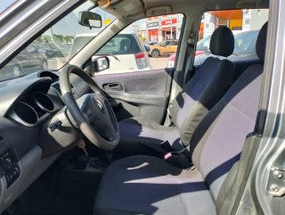 Suzuki Ignis 2005