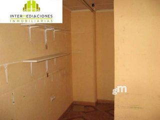 Local comercial en venta en Franciscanos en Albacete