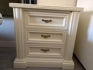 Conjunto de dormitorio blanco