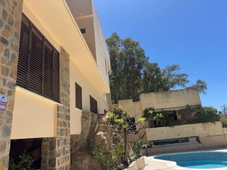 Chalet en alquiler en Cerrado Calderón - El Morlaco en Málaga