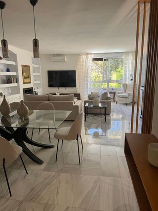 Chalet en alquiler en Cerrado Calderón - El Morlaco en Málaga