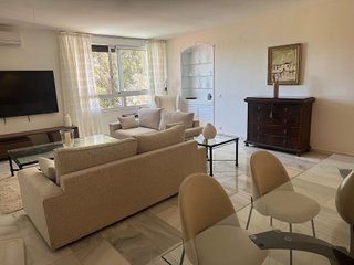 Chalet en alquiler en Cerrado Calderón - El Morlaco en Málaga