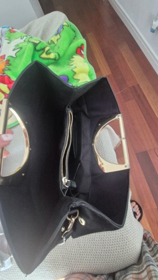 Bolso Negro Ante y Cuero con Asas Doradas