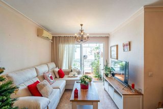 Piso en venta en Zona Puerto Deportivo en Fuengirola