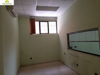 Local comercial en alquiler en Santa Cruz - Industria - Polígono Campollano en Albacete