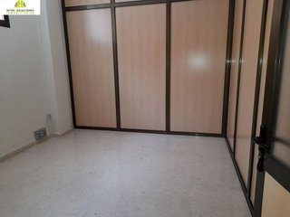 Local comercial en alquiler en Santa Cruz - Industria - Polígono Campollano en Albacete
