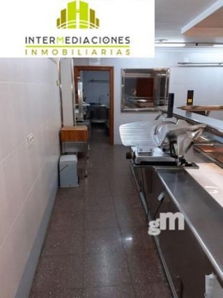 Local comercial en alquiler en Feria en Albacete