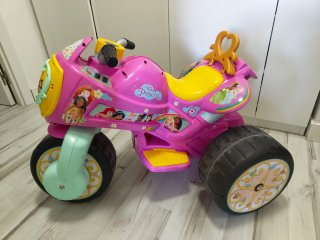 Moto Eléctrica niña Disney Princess Trike Rosa