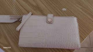 Monedero Parfois Beige/Blanco 10€ cada uno