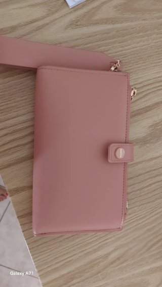 Monedero Parfois Beige/Blanco 10€ cada uno