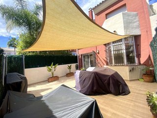 Casa adosada en venta en Centro Urbano en Estepona