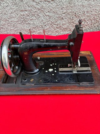 Macchina da cucire PFAFF antica 1903