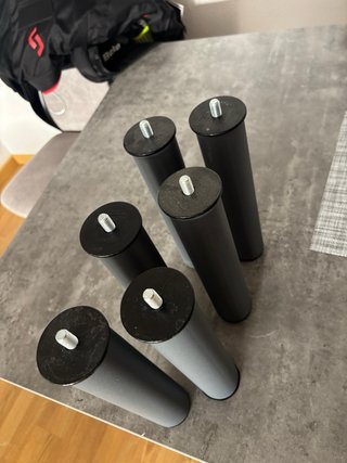 Patas para muebles y camas
