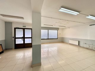 Local comercial en venta en Berriozar