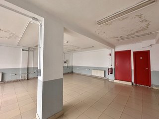 Local comercial en venta en Berriozar